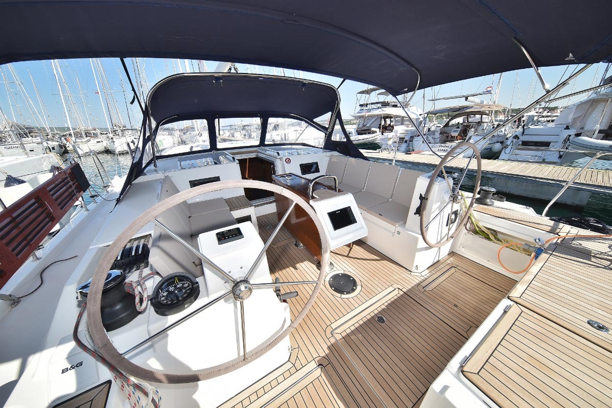 Bavaria Cruiser 45 — photo 7