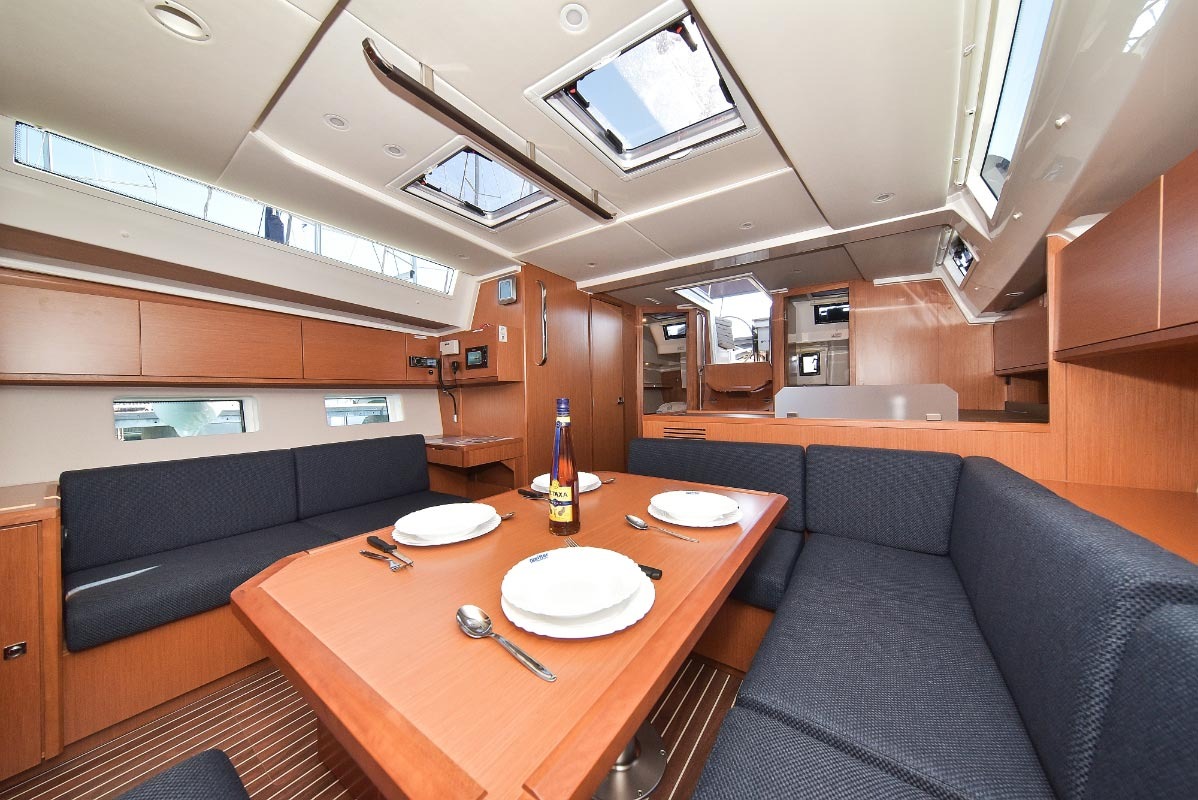 Bavaria Cruiser 45 — photo 14