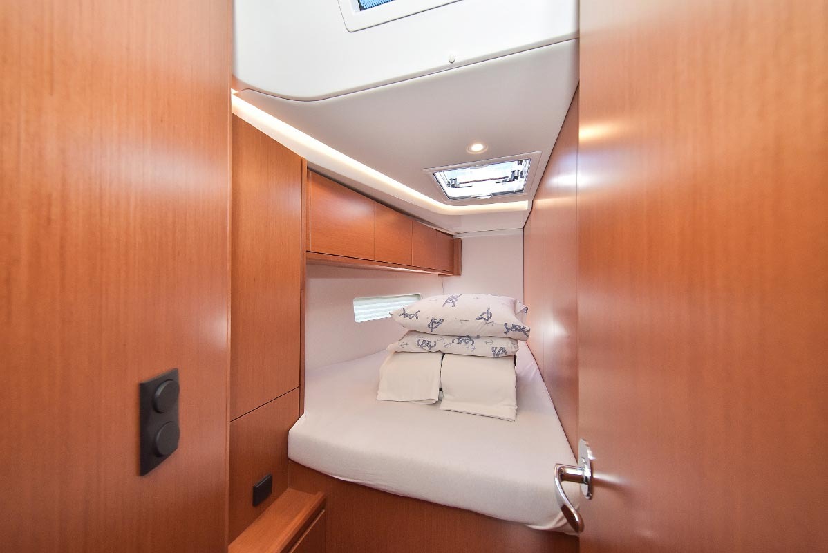 Bavaria Cruiser 45 — photo 16