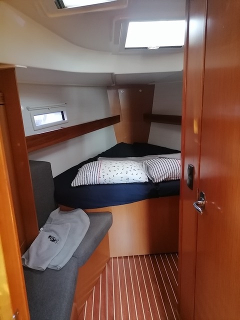 Bavaria 40 Cruiser — photo 6