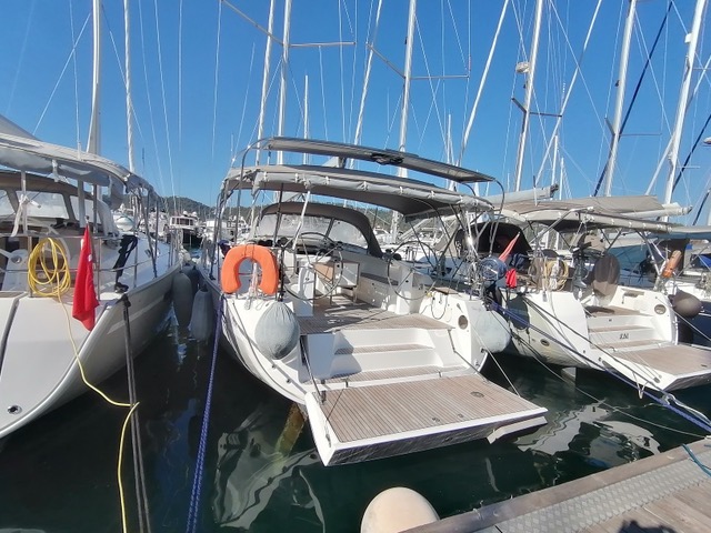 Bavaria Cruiser 45 — photo 13