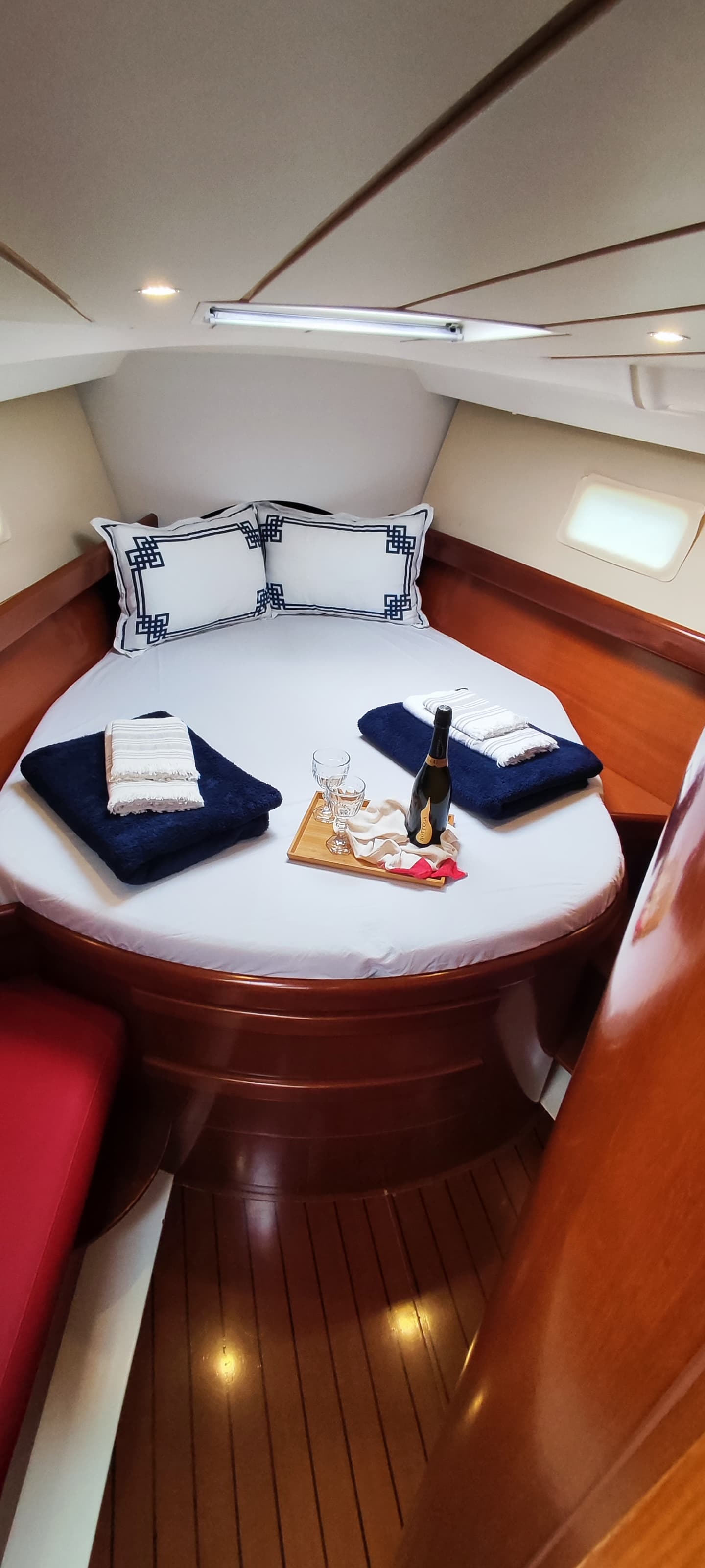 Oceanis Clipper 423 — photo 5
