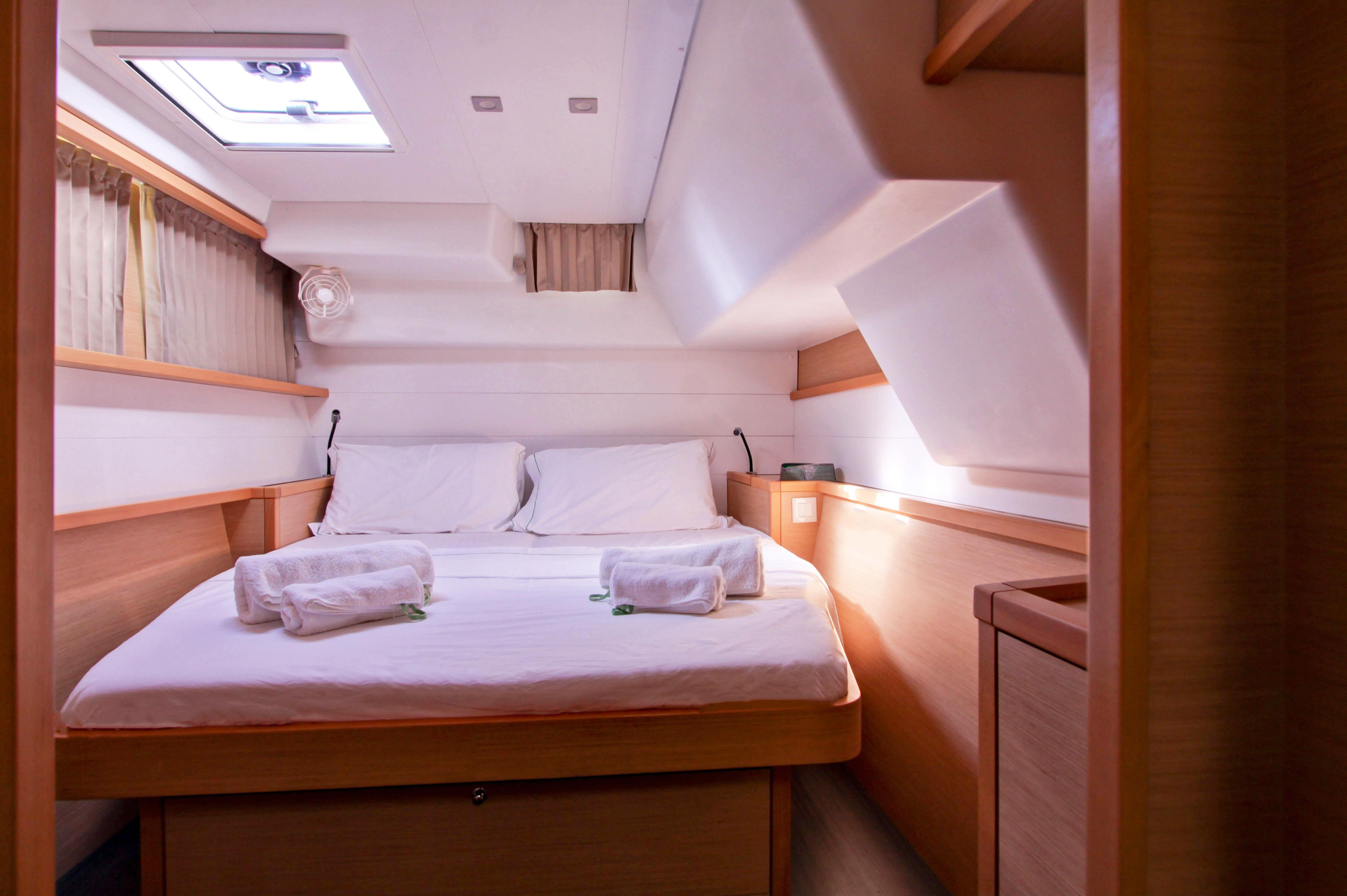 Lagoon 450 — photo 15