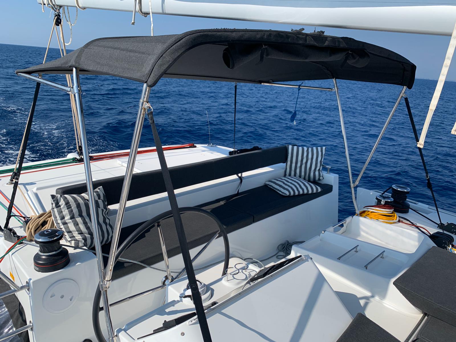 Lagoon 450 — photo 18