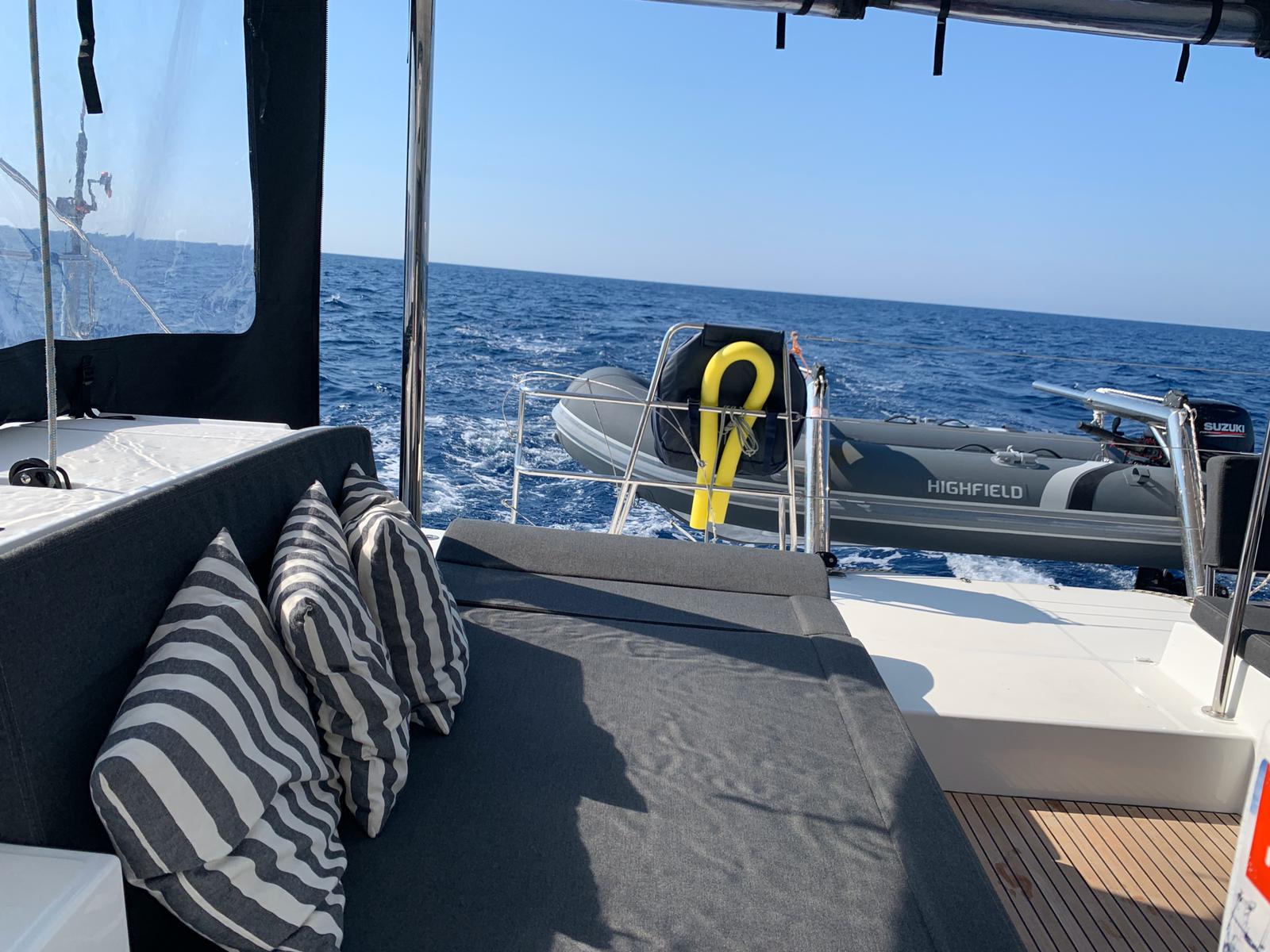 Lagoon 450 — photo 22