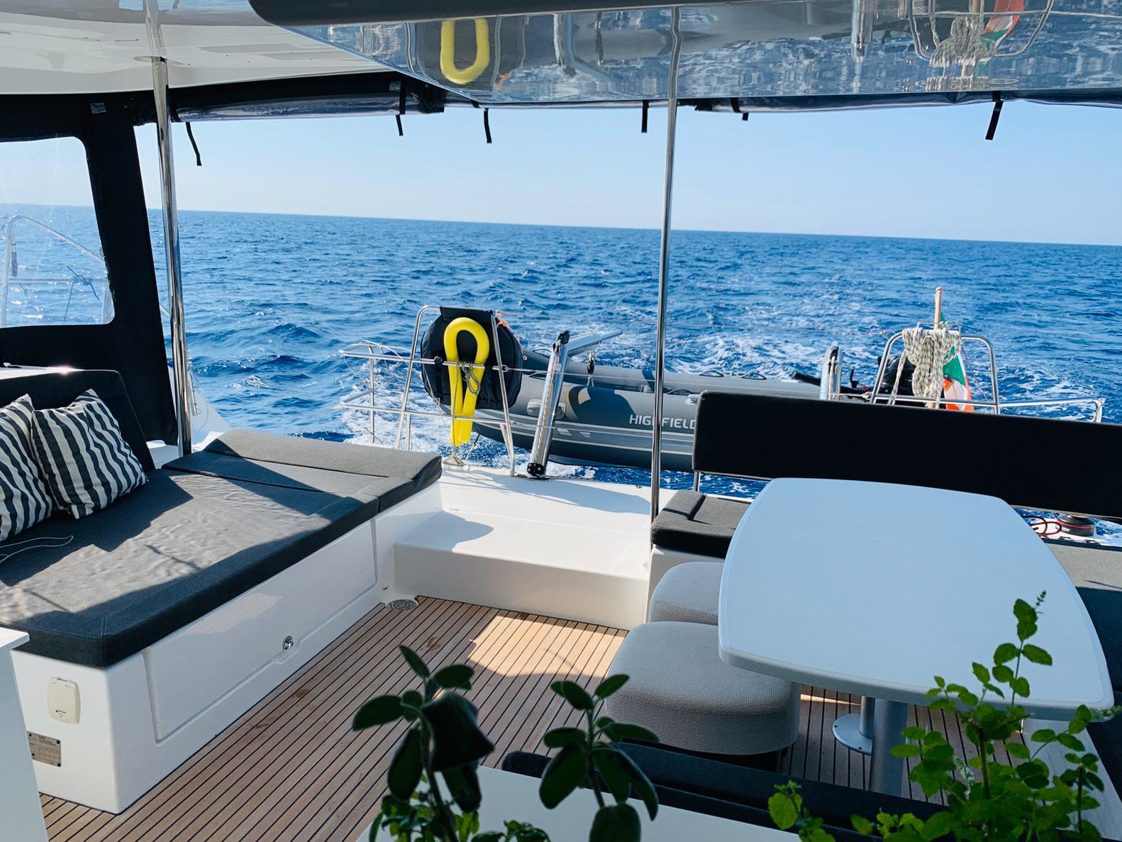 Lagoon 450 — photo 20