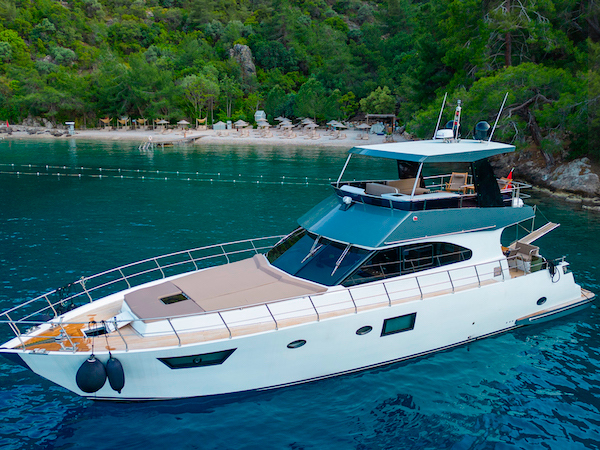Motoryacht - Golden Blue — photo 1
