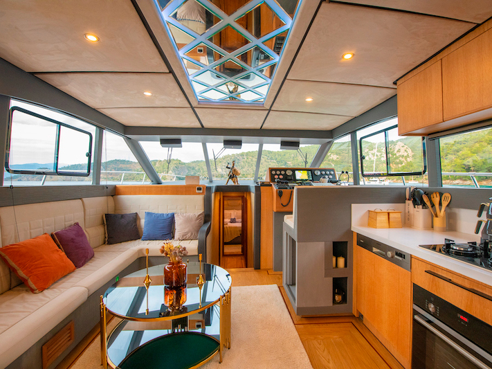 Motoryacht - Golden Blue — photo 15