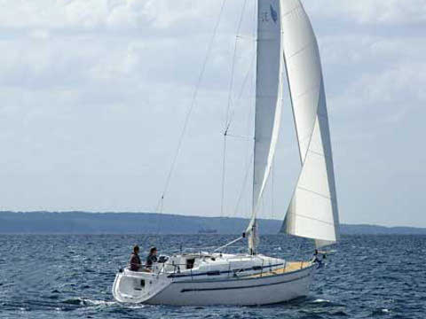 Bavaria 32 — photo 6