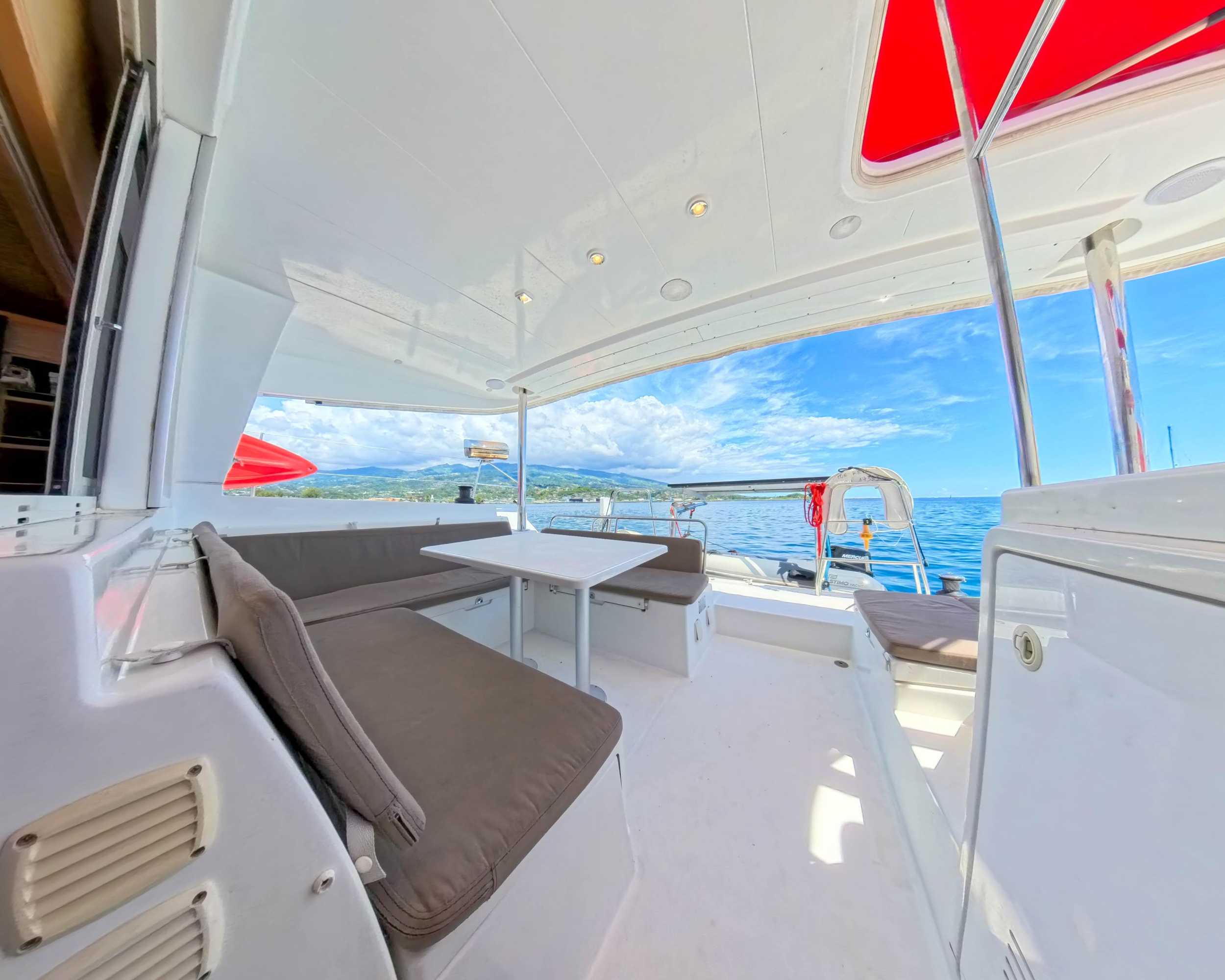 Lagoon 400 S2 — photo 10