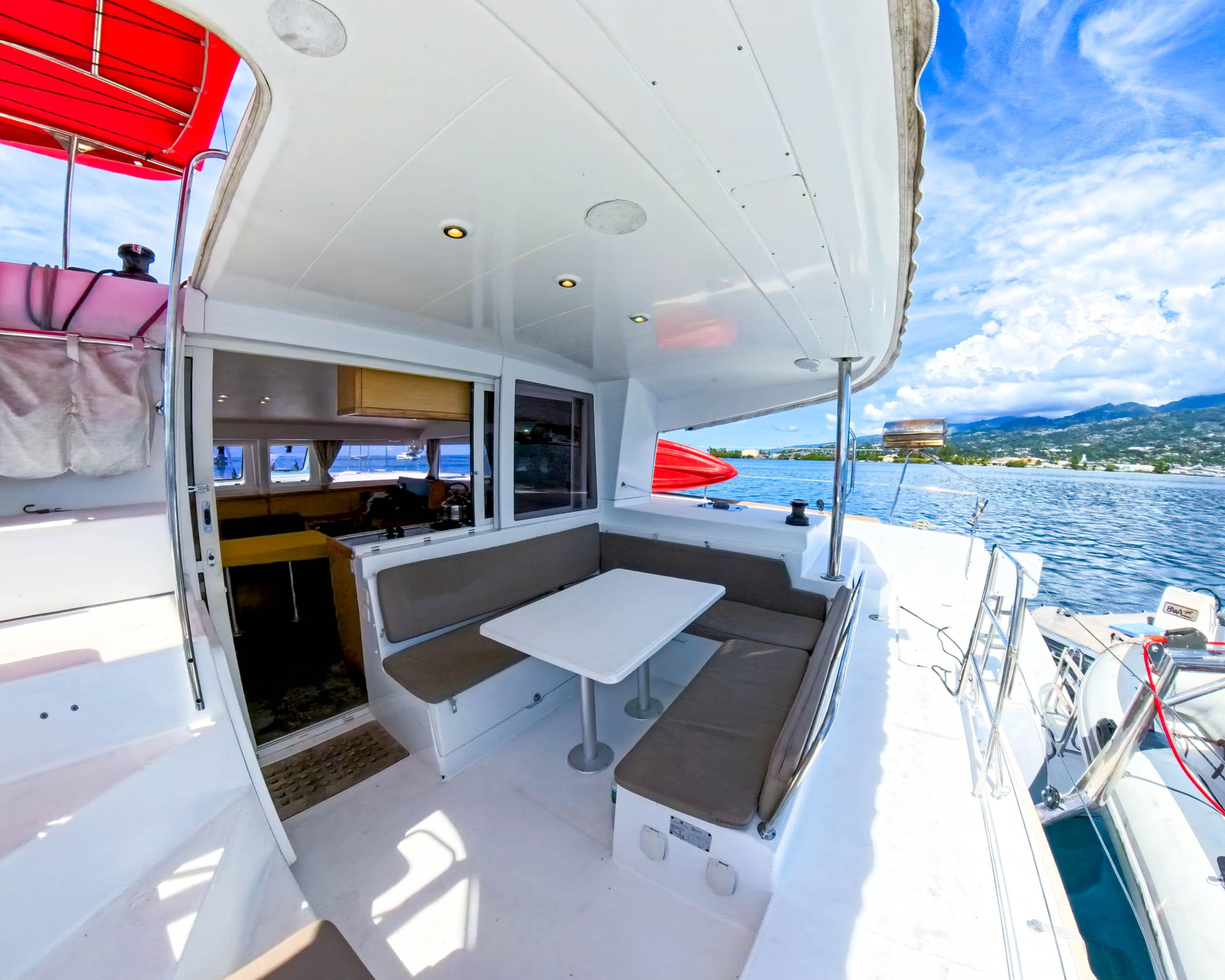 Lagoon 400 S2 — photo 11