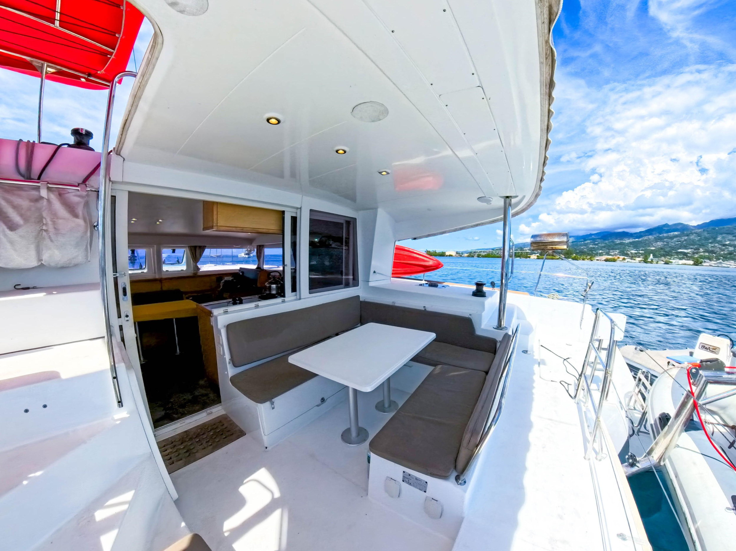 Lagoon 400 S2 — photo 12