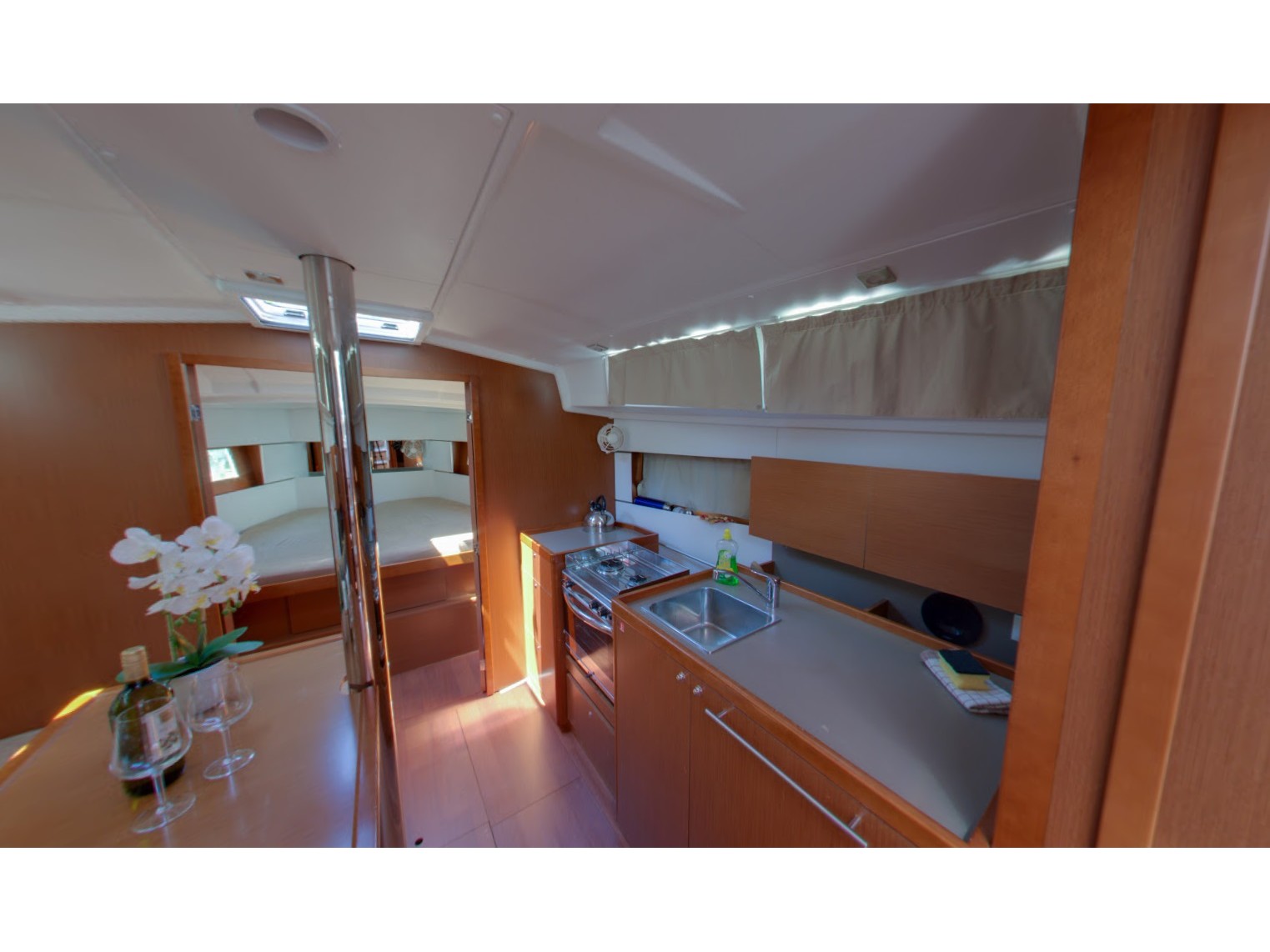 Oceanis 38.1 — photo 7