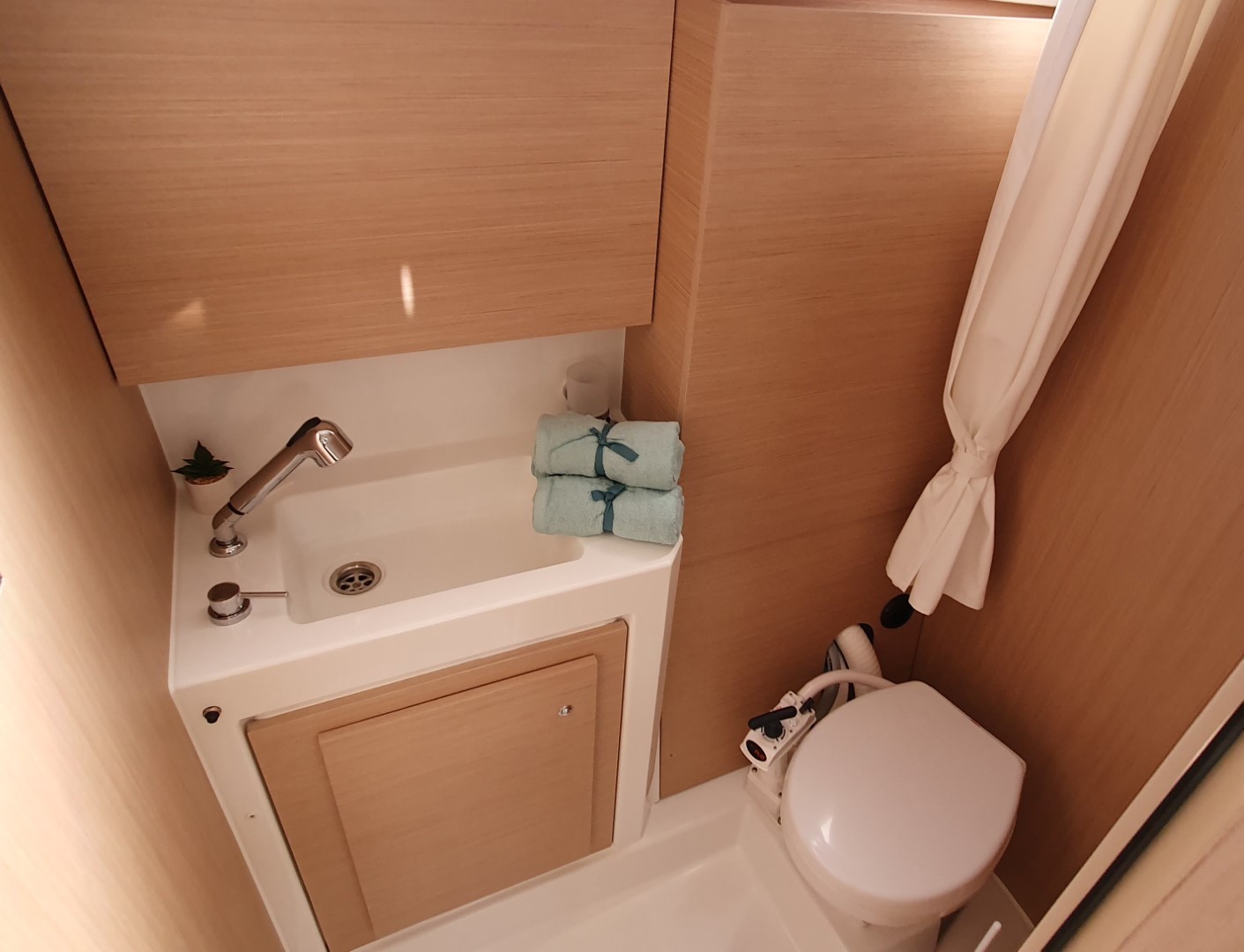 Oceanis 37.1 — photo 15