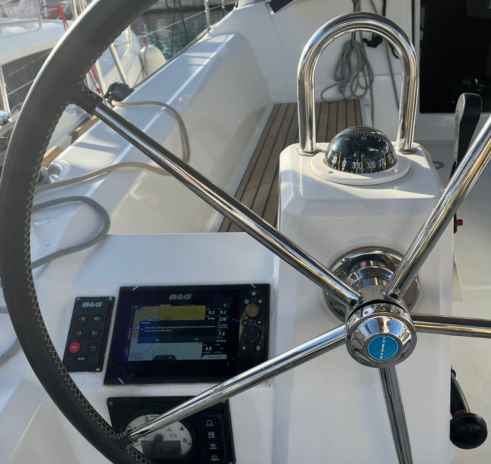 Oceanis 38.1 — photo 2
