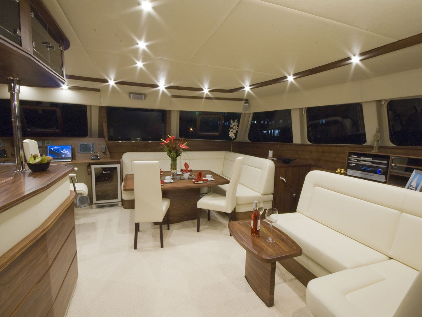 Sunreef 62 — photo 6