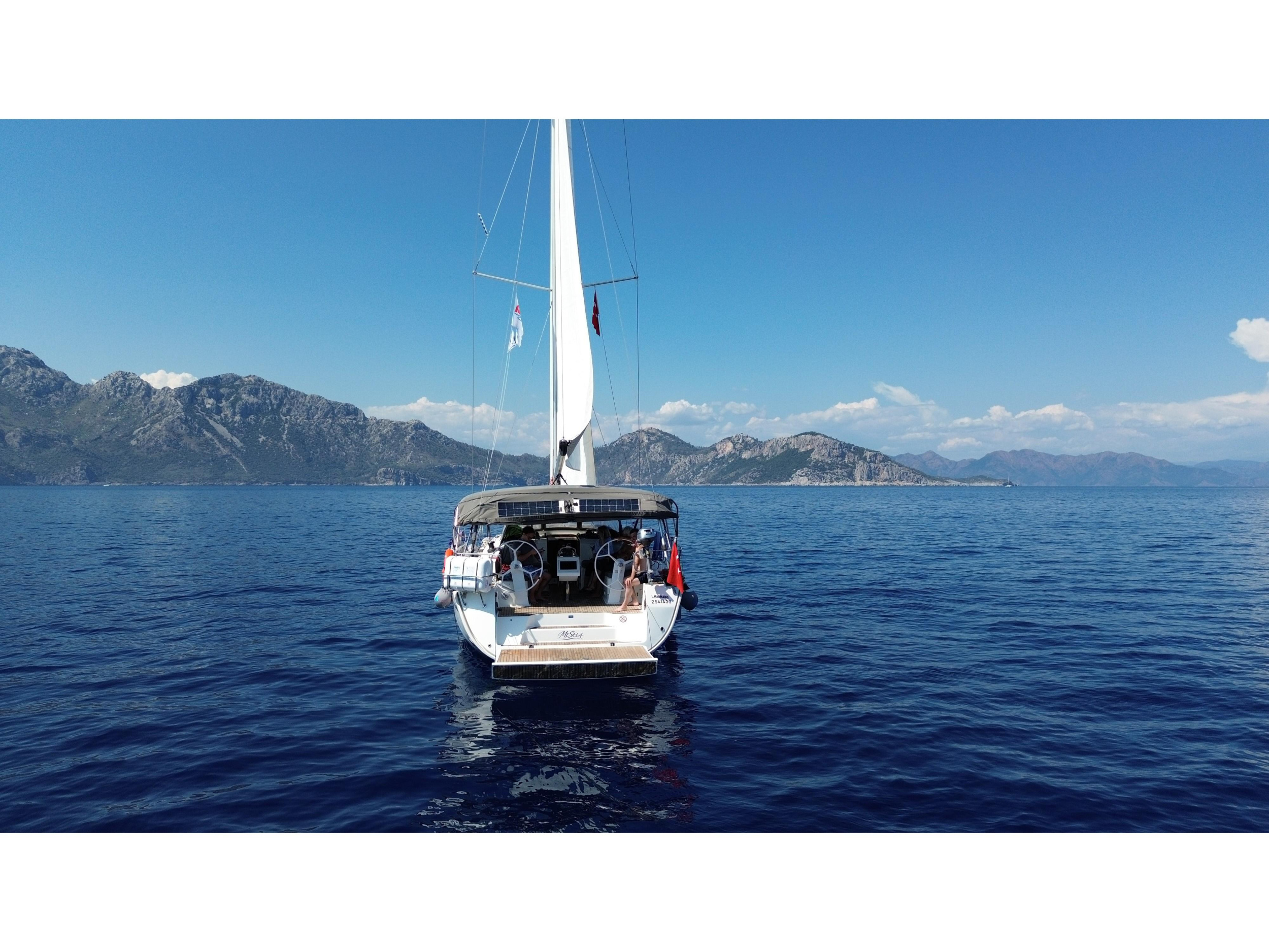 Bavaria 46 Cruiser — photo 16