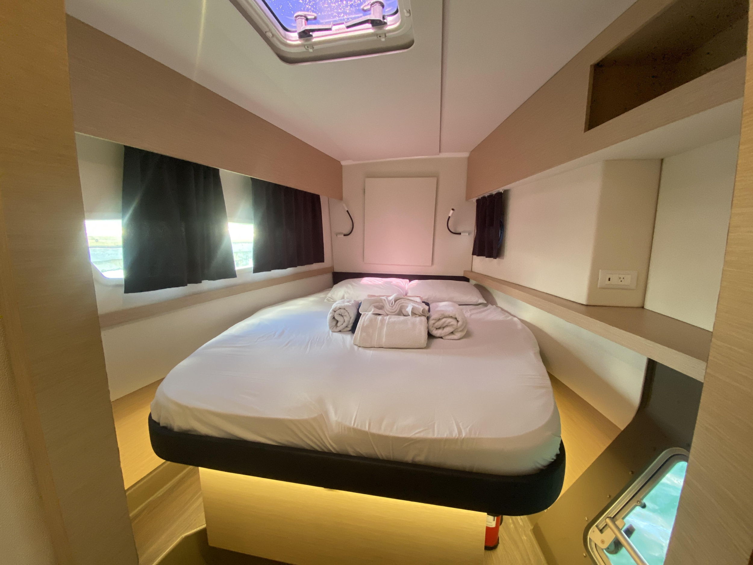 Fountaine Pajot Helia 44 Evolution — photo 34