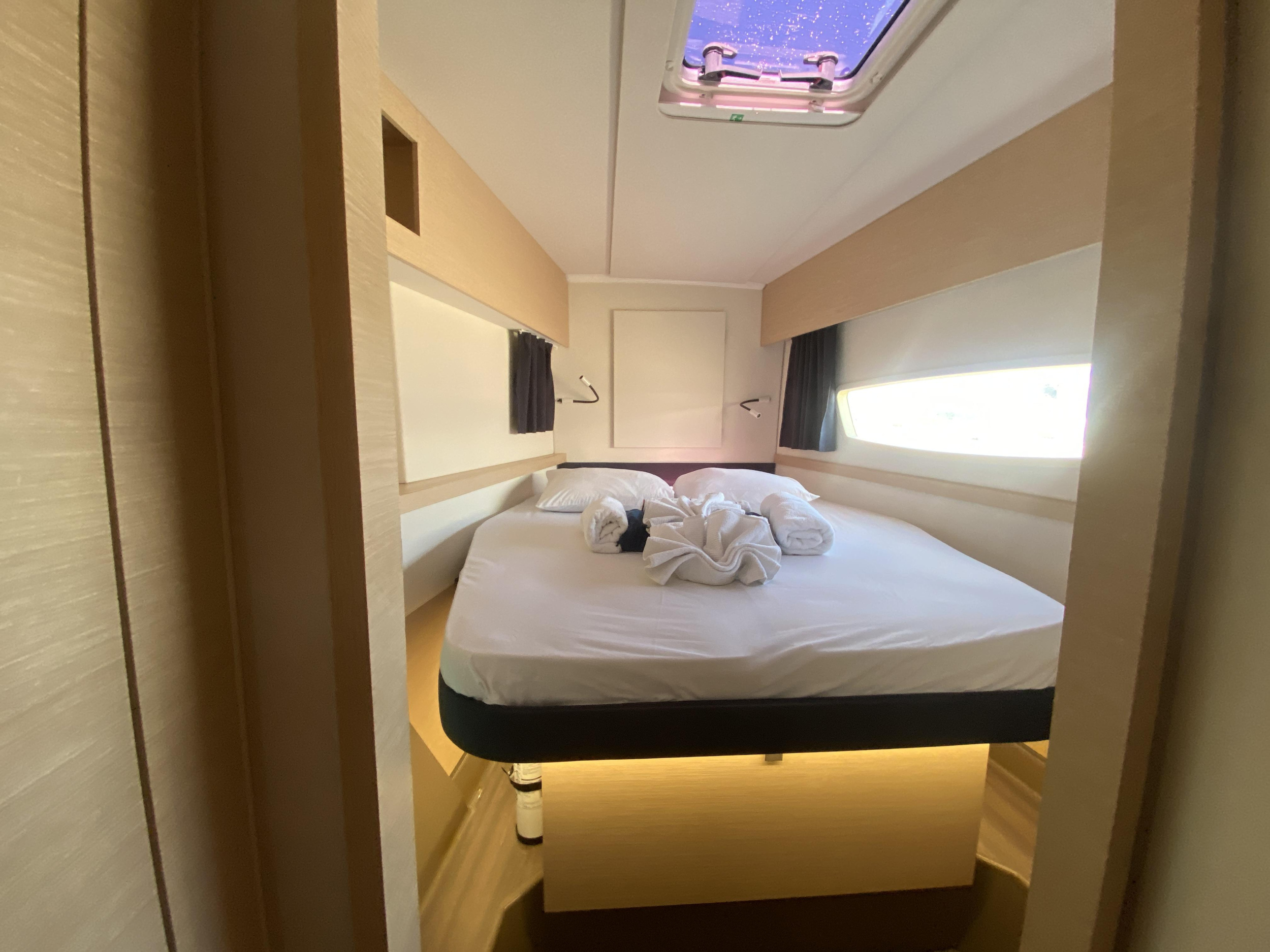 Fountaine Pajot Helia 44 Evolution — photo 38
