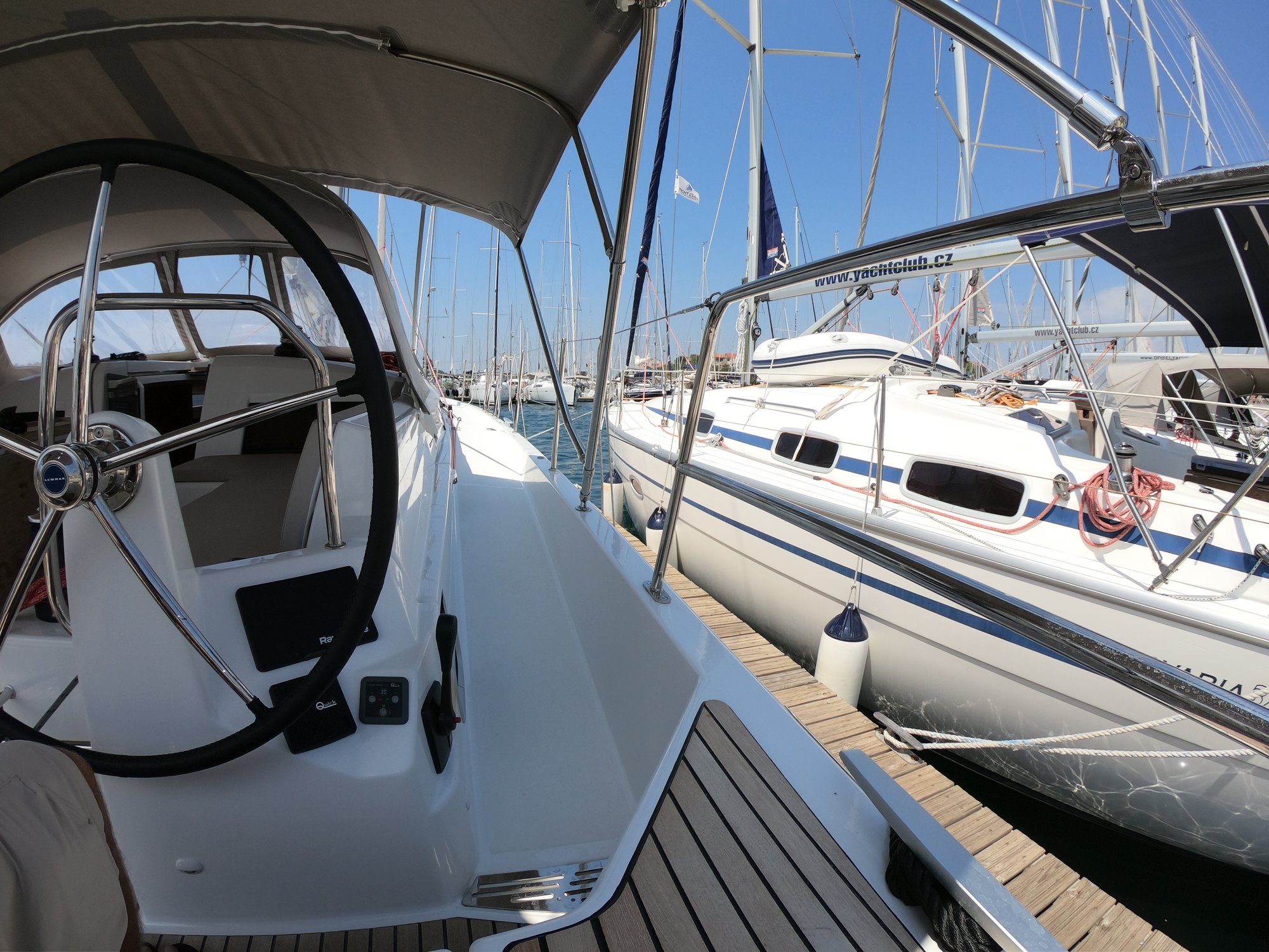 Sun Odyssey 490 — photo 13