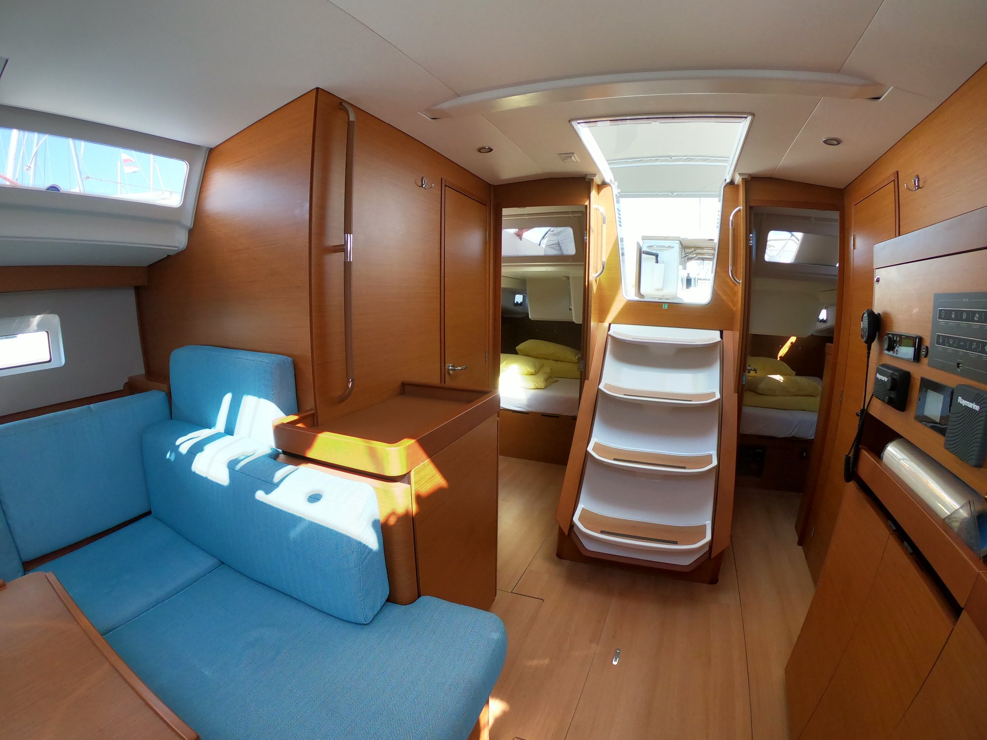 Sun Odyssey 490 — photo 8