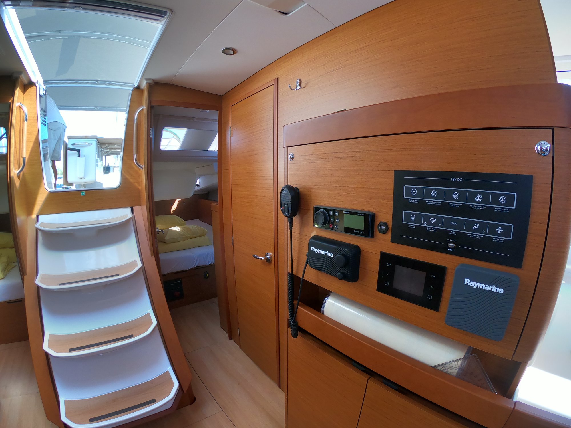 Sun Odyssey 490 — photo 21