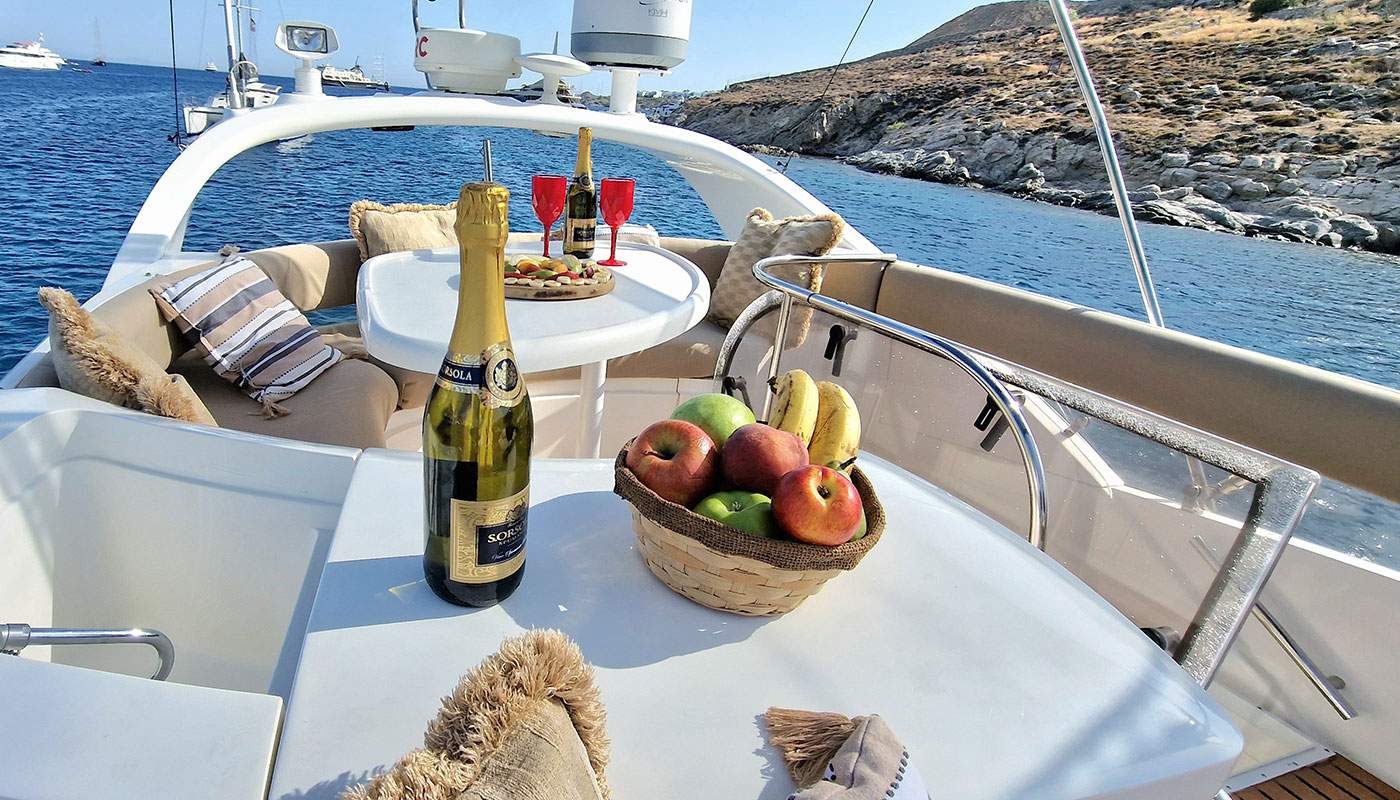 Fairline Phantom 43ft — photo 20