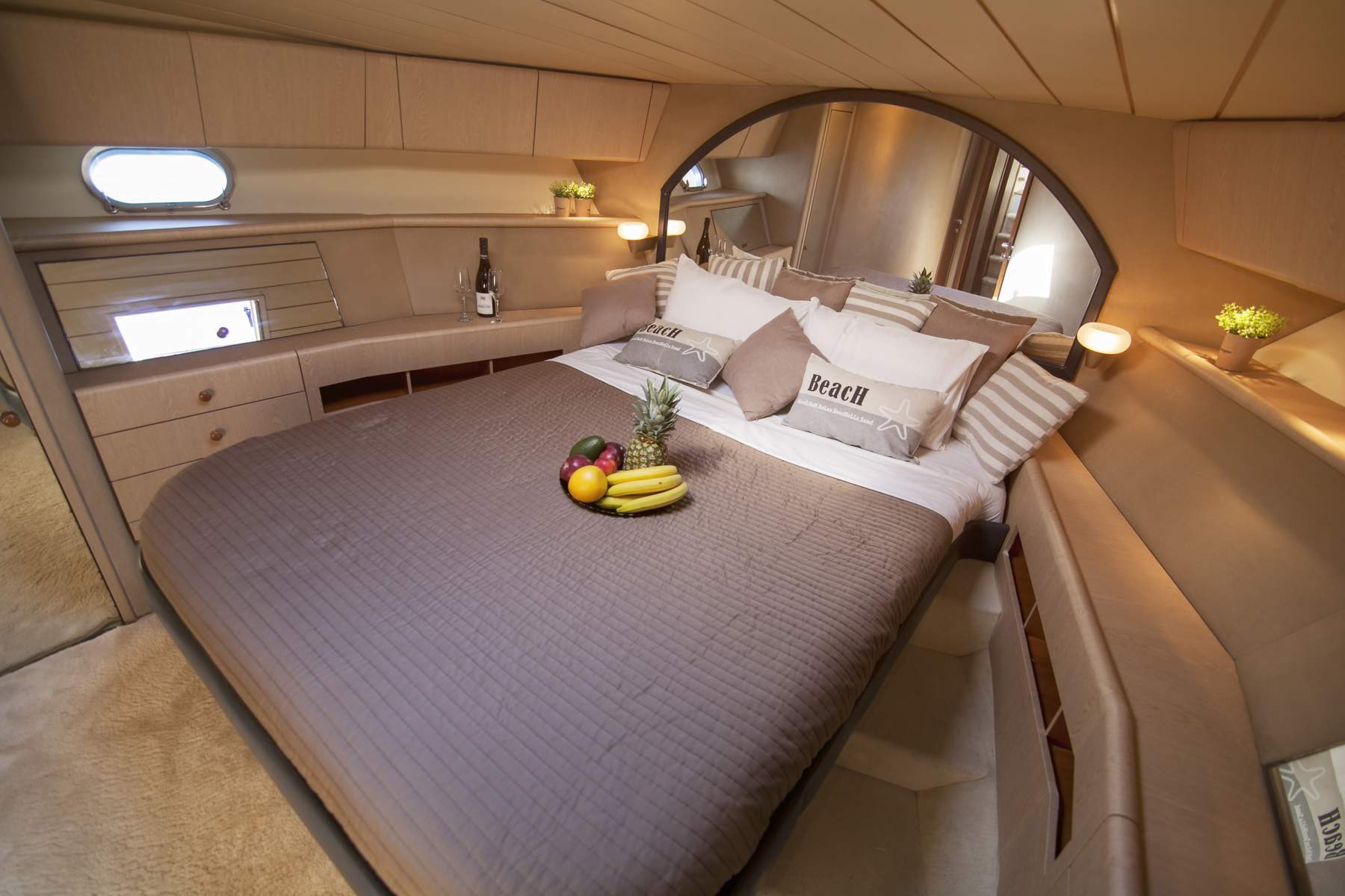 Ferretti 58/64ft — photo 29