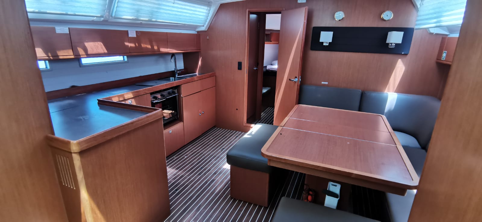 Bavaria Cruiser 46 — photo 8