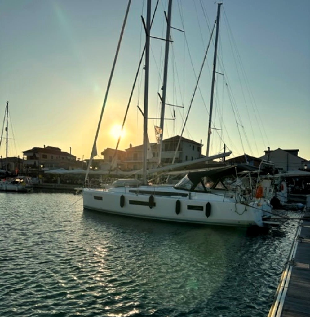 Sun Odyssey 440 — photo 5