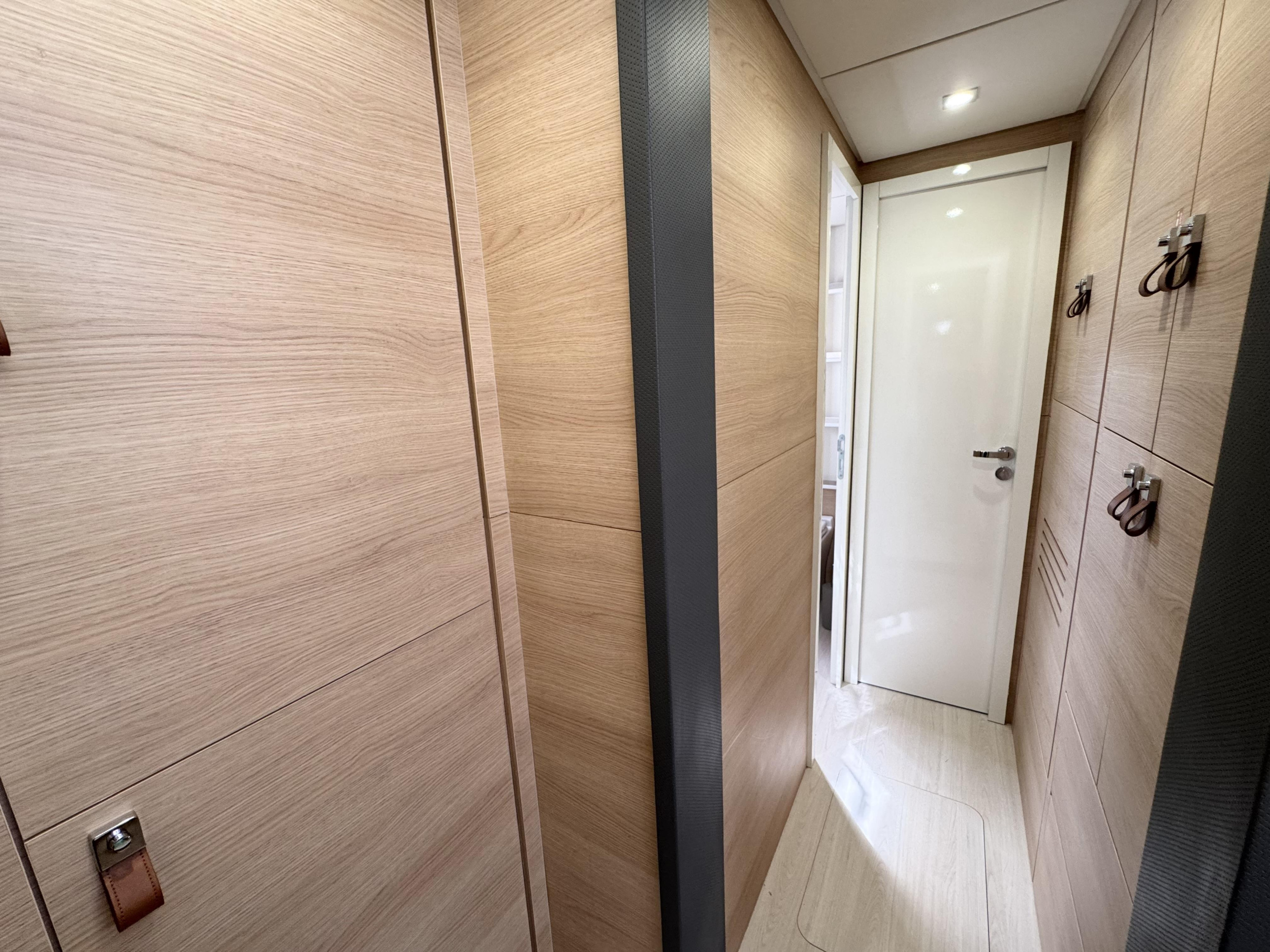 Aventura 45 — photo 25