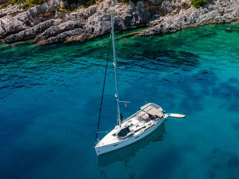 Bavaria 37 — photo 1