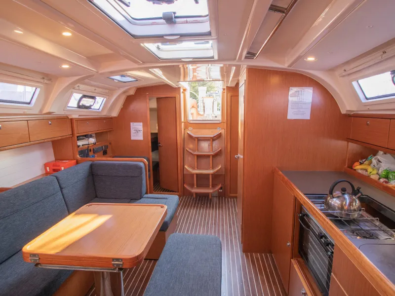 Bavaria 41 — photo 2