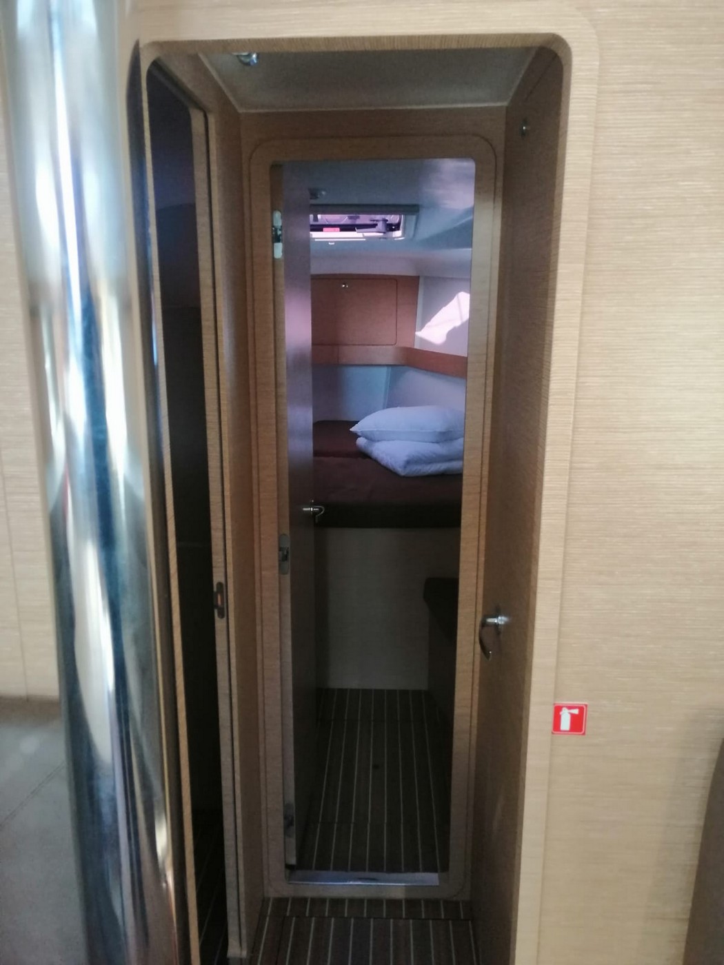 Elan 45 — photo 16