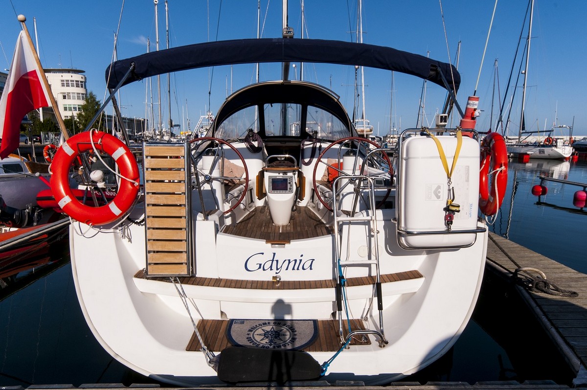 Sun Odyssey 39i — photo 3