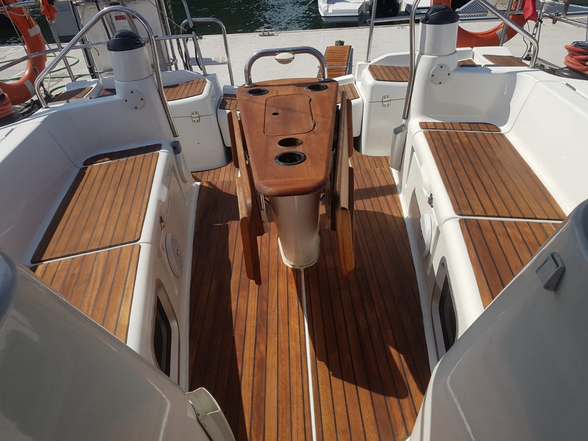 Sun Odyssey 39i — photo 6