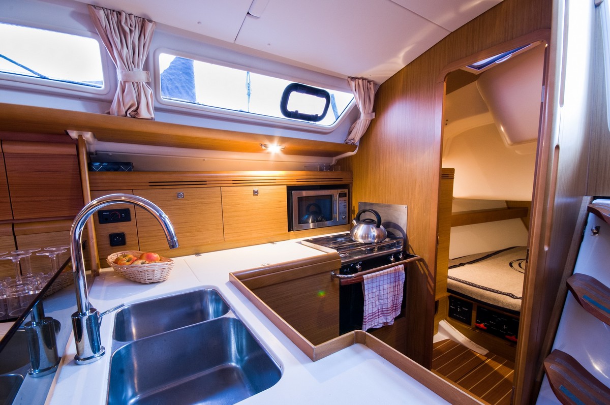Sun Odyssey 39i — photo 9