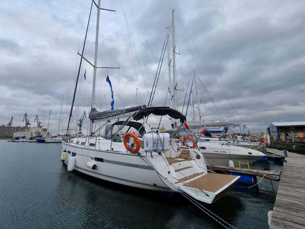 Bavaria 45 — photo 1