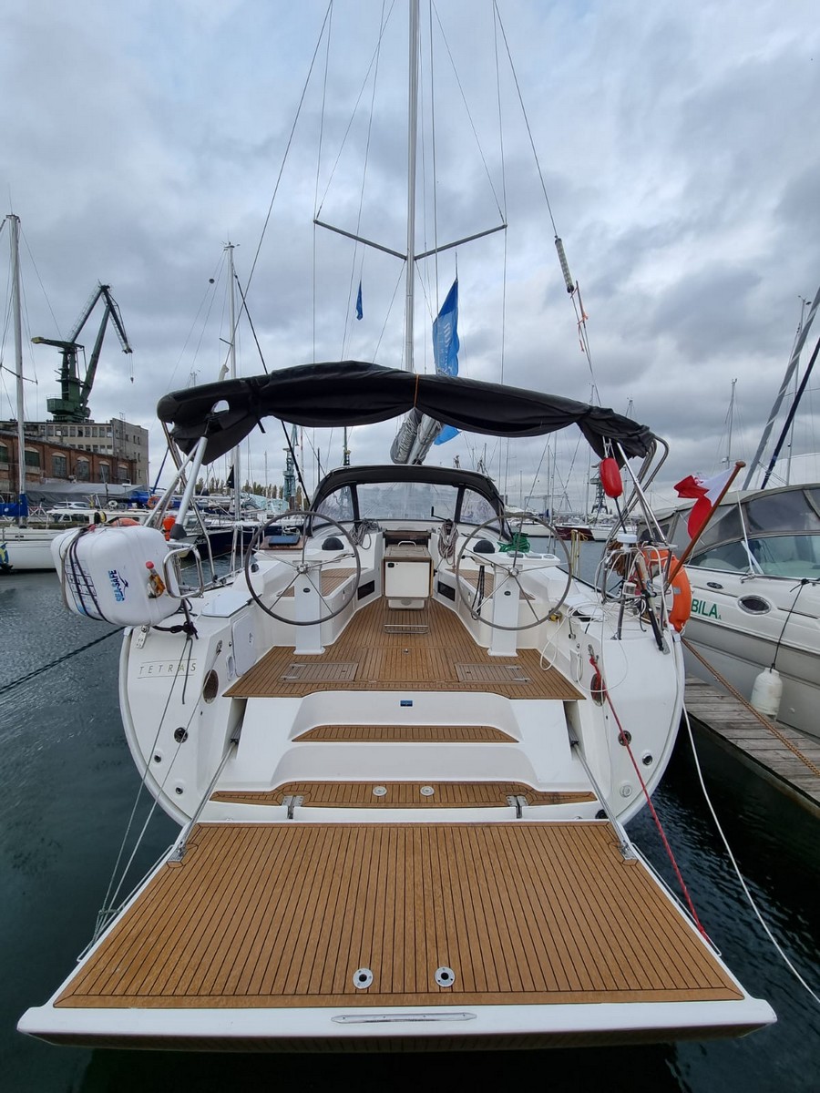 Bavaria 45 — photo 8