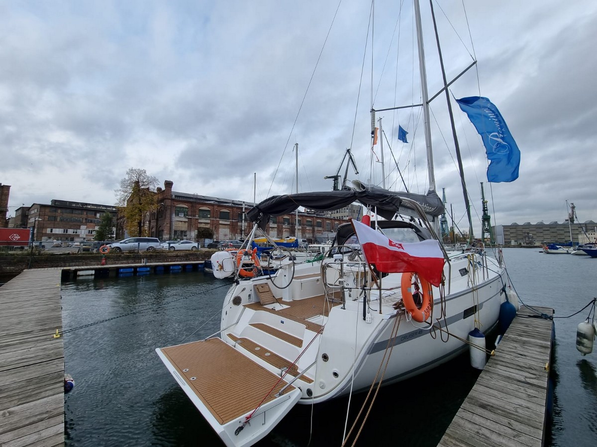 Bavaria 45 — photo 6