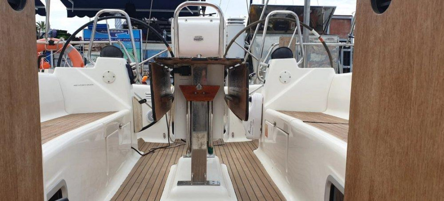 Bavaria 51 — photo 13