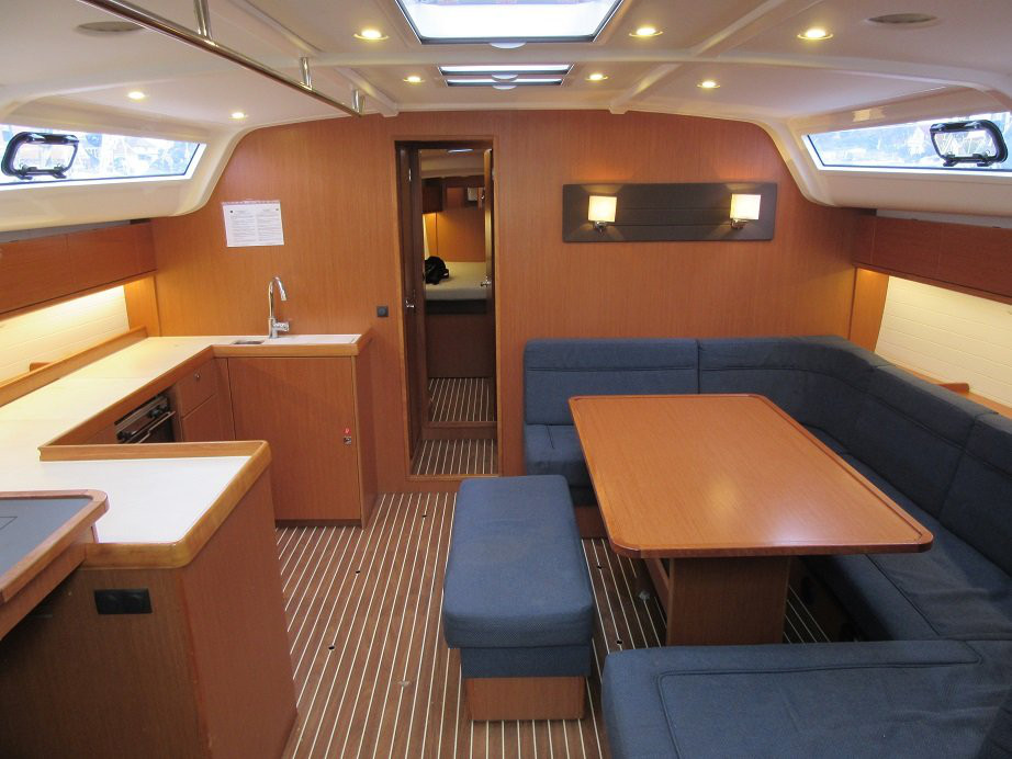 Bavaria 51 — photo 2