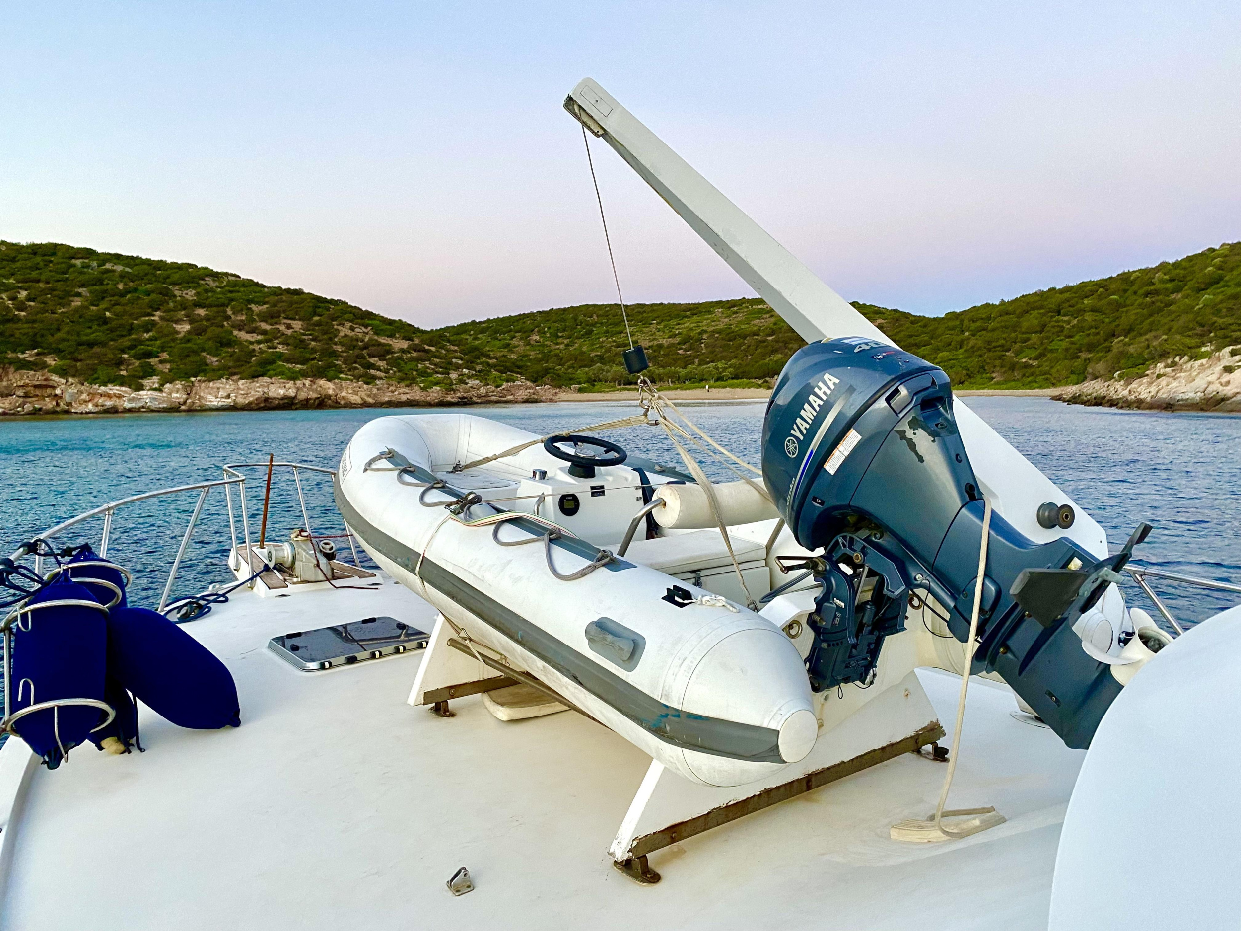 Hatteras 50 Convertible — photo 19