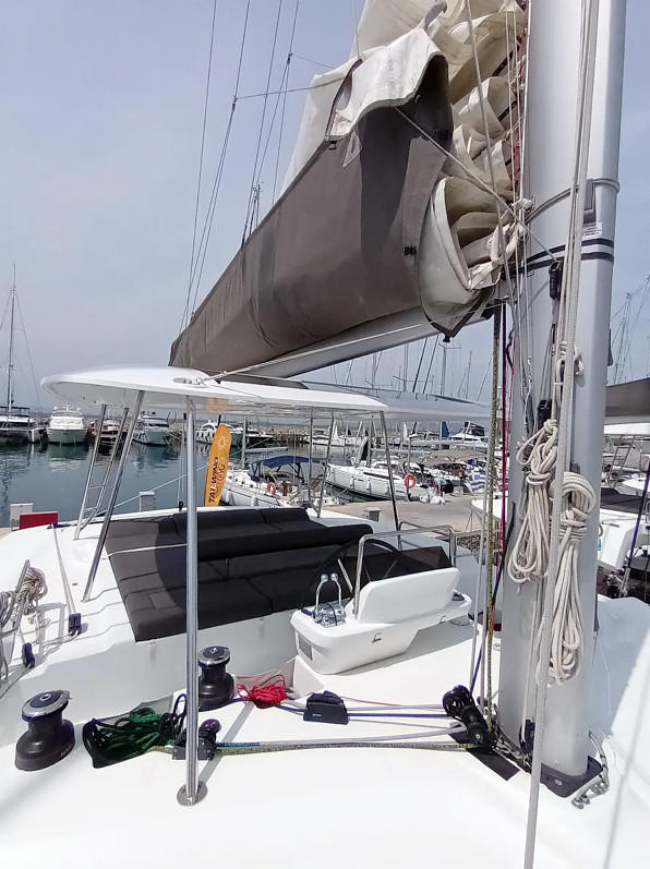 Lagoon 50 — photo 5