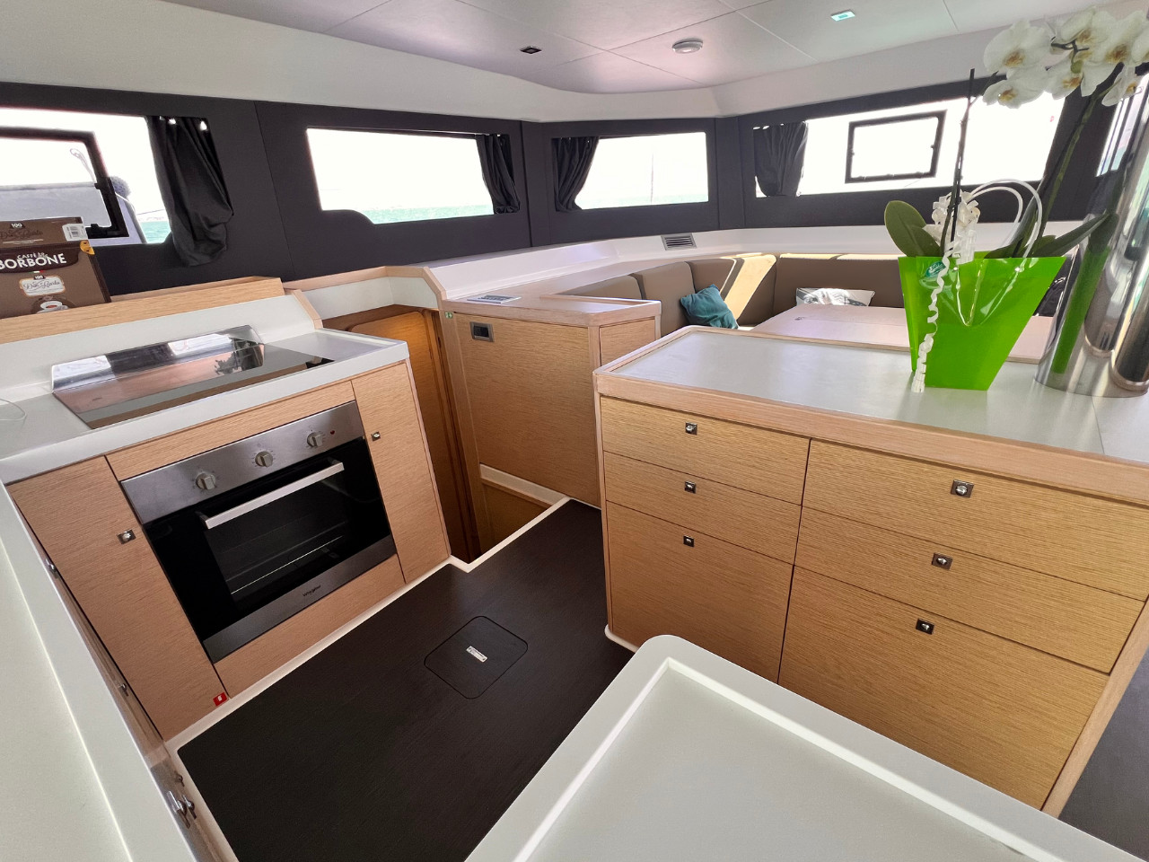 Dufour Catamaran 48 5c+5h — photo 13