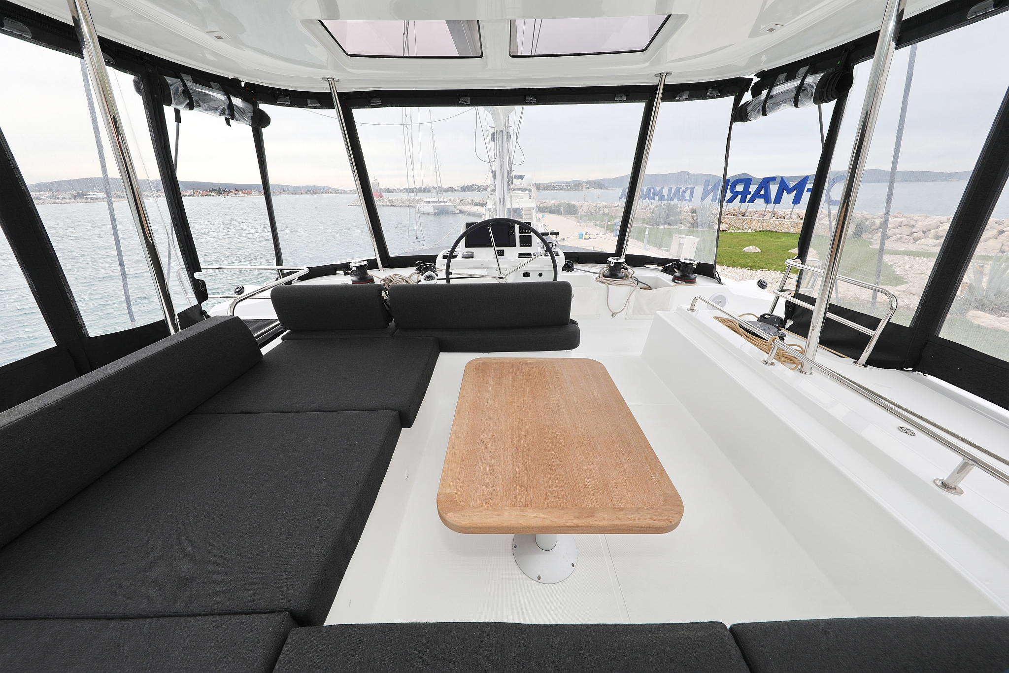 Lagoon 51- 6 cab — photo 40
