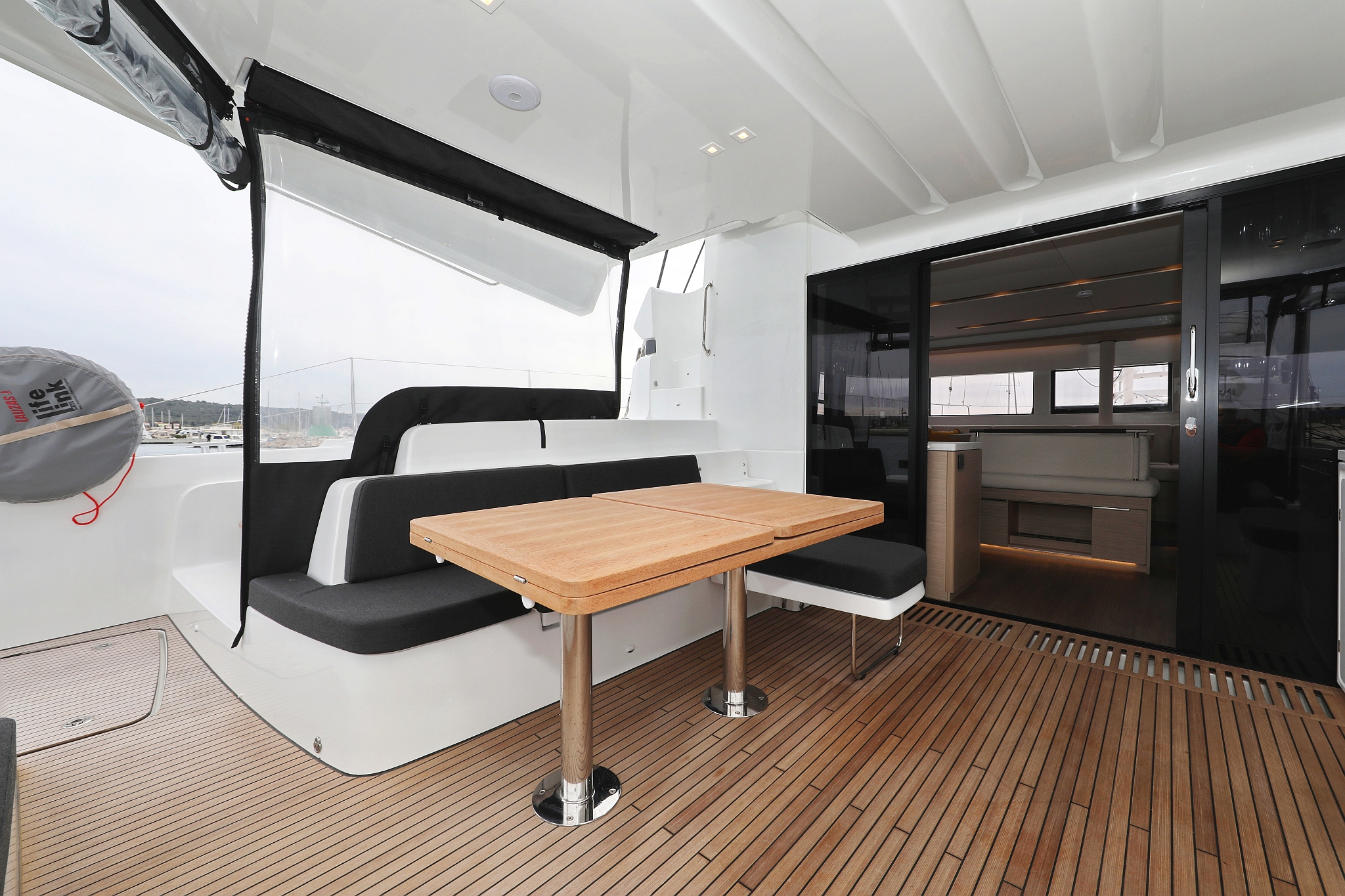 Lagoon 51- 6 cab — photo 23
