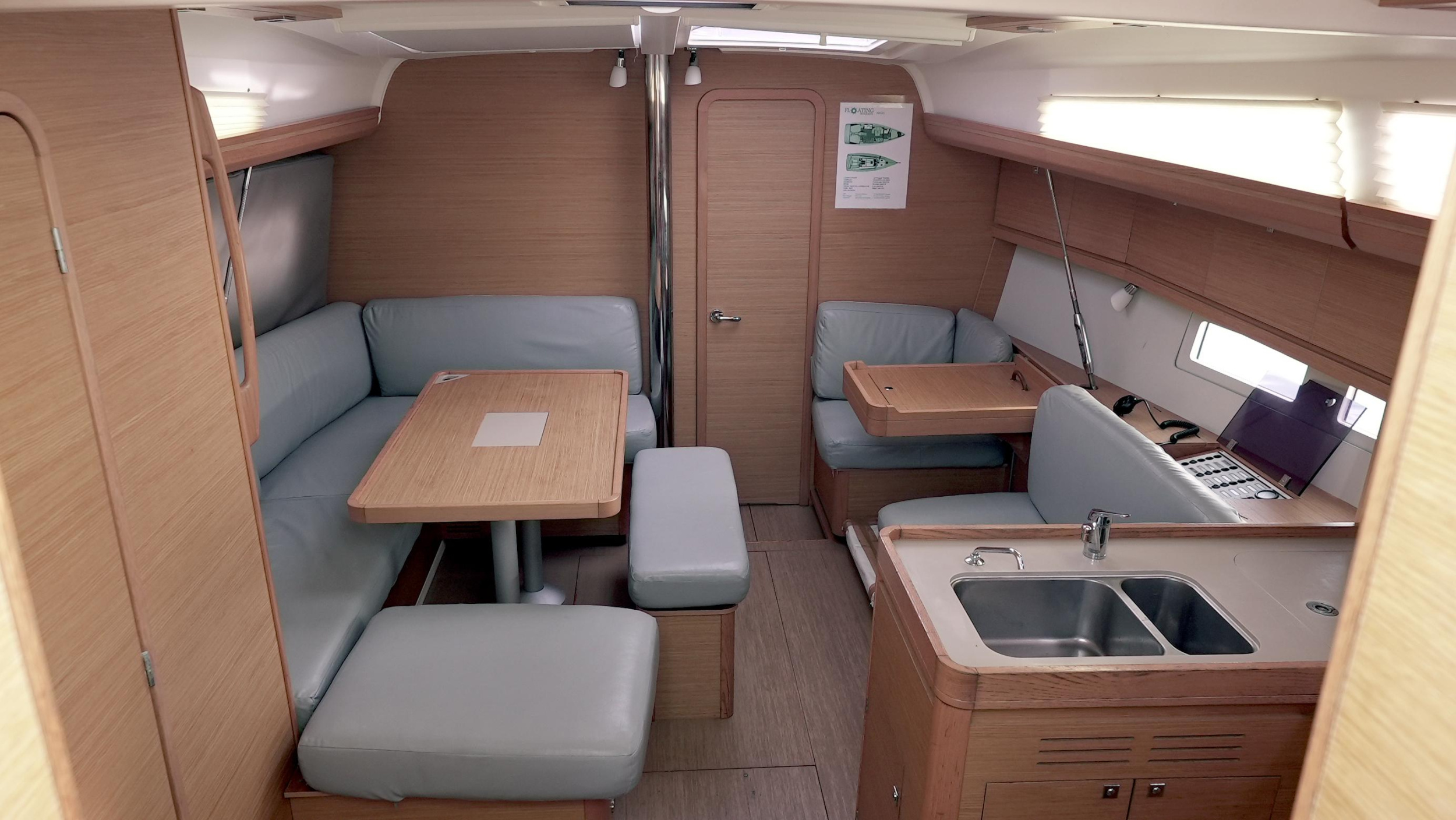 Dufour 412 Grand large — photo 8