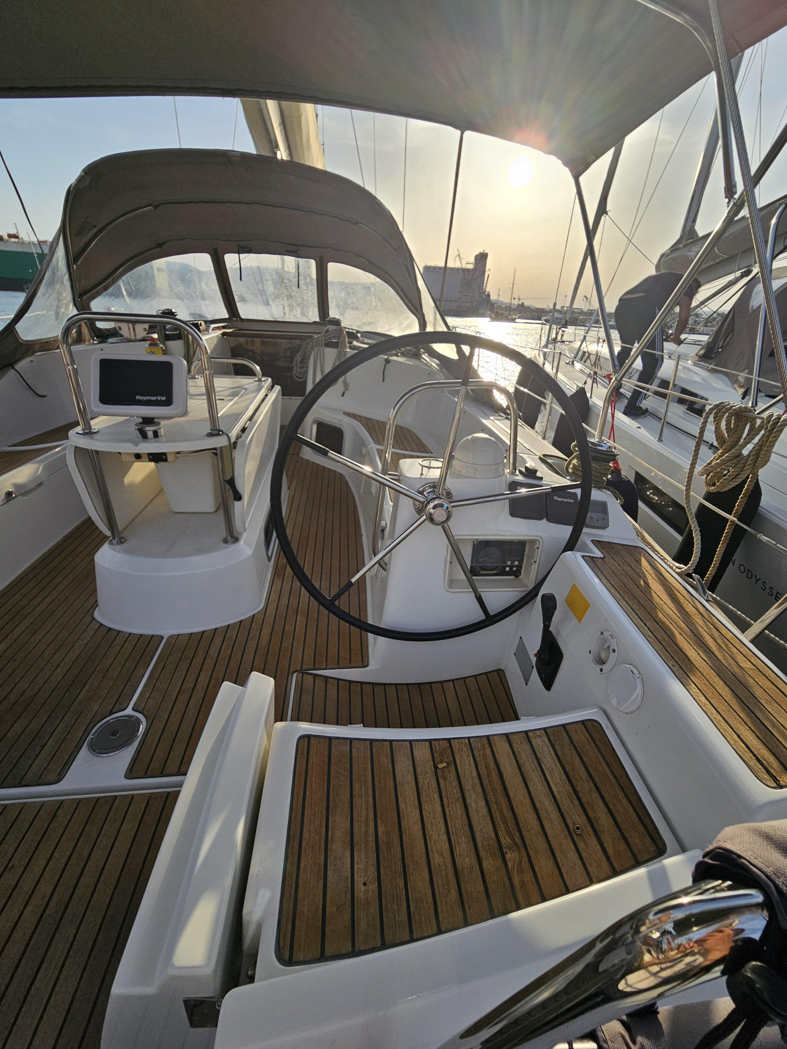 Sun Odyssey 44 i — photo 11