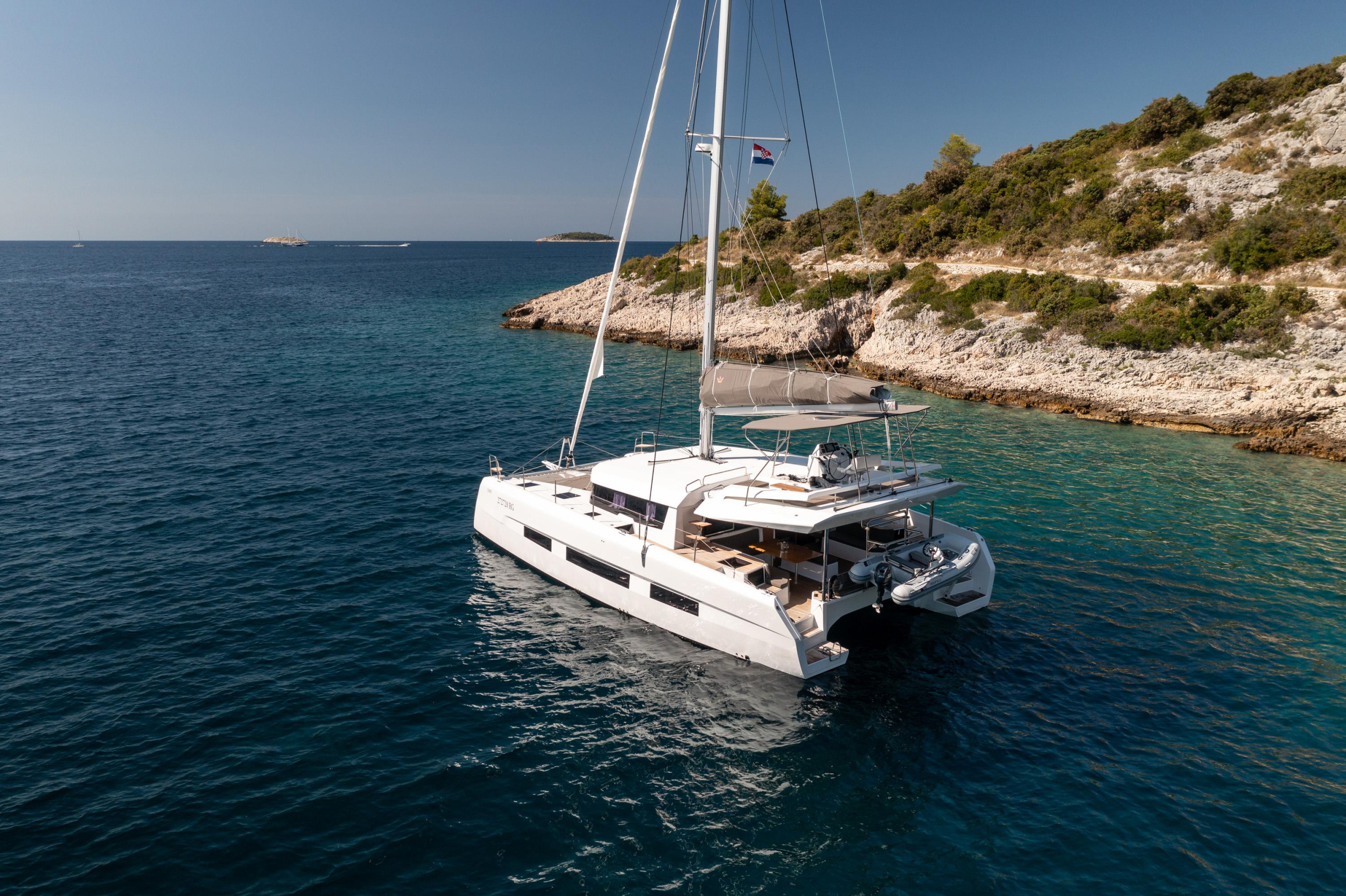 Dufour 48 Catamaran — photo 14